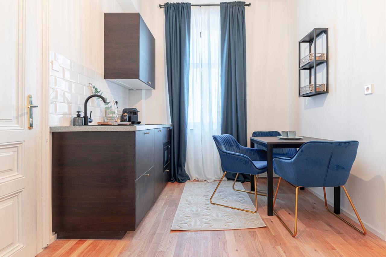 City Appartement Wagram Am Hauptbahnhof Санкт-Пёльтен Экстерьер фото